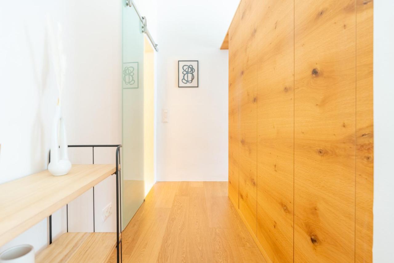 Cozy-City Appartement クレムス アン デル ドナウ エクステリア 写真